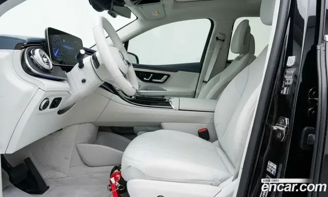 Mercedes-Benz EQE 2026 0.3 автомат (гидро), миниатюра 10