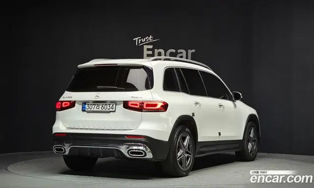 Mercedes-Benz GLB-Class 2020 2.0 автомат (гидро), миниатюра 2