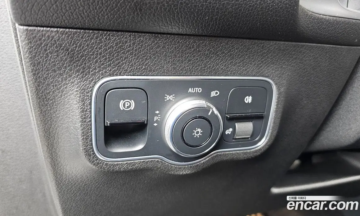 Mercedes-Benz GLB-Class 2020 2.0 автомат (гидро), фото 18