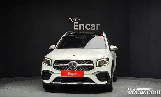 Mercedes-Benz GLB-Class 2020 2.0 автомат (гидро), миниатюра 3