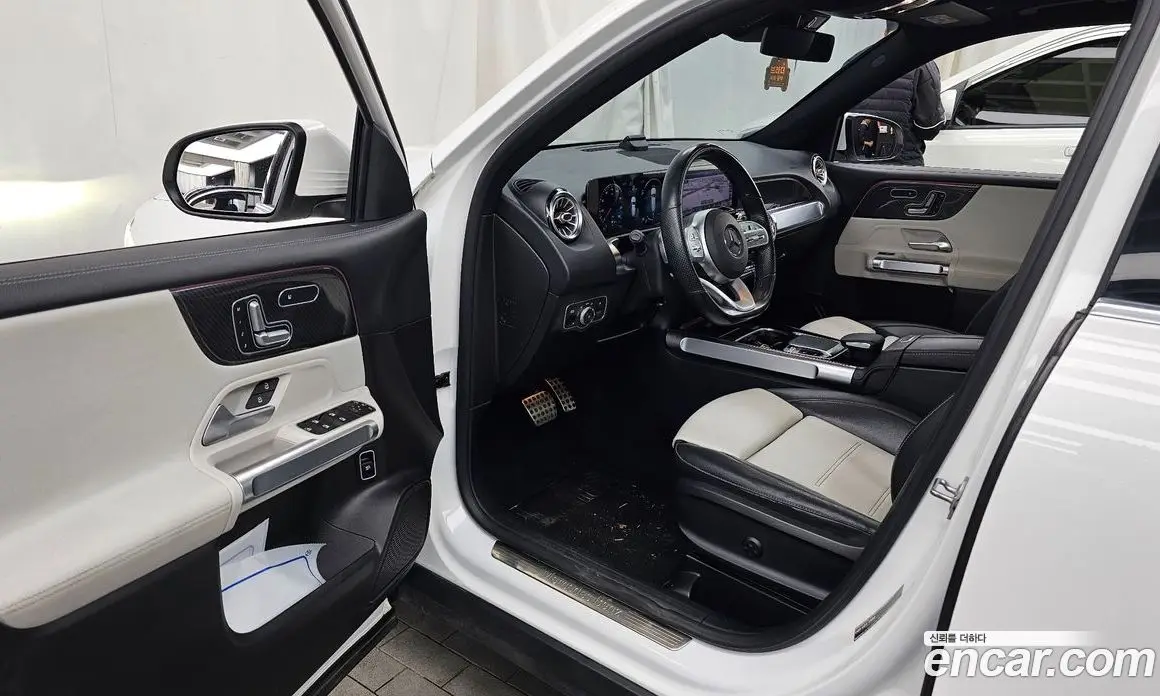 Mercedes-Benz GLB-Class 2020 2.0 автомат (гидро), фото 10