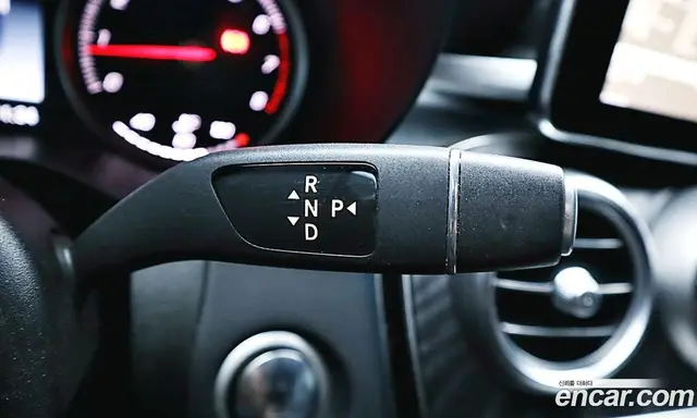 Mercedes-Benz GLC-Class 2019 2.0 автомат (гидро), миниатюра 9