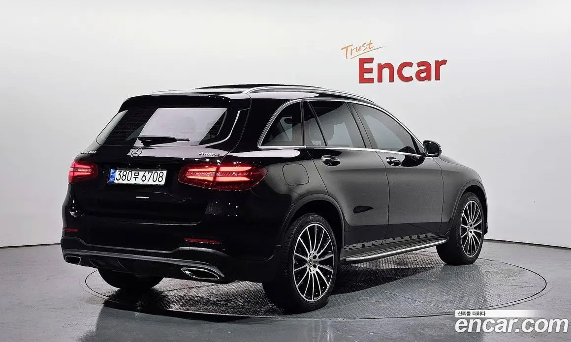 Mercedes-Benz GLC-Class 2019 2.0 автомат (гидро), фото 2 Mercedes-Benz GLC-Class 2019 2.0 автомат (гидро), фото 2
