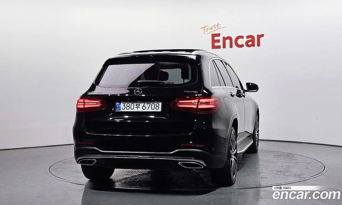 Mercedes-Benz GLC-Class 2019 2.0 автомат (гидро), фото 4 Mercedes-Benz GLC-Class 2019 2.0 автомат (гидро), фото 4