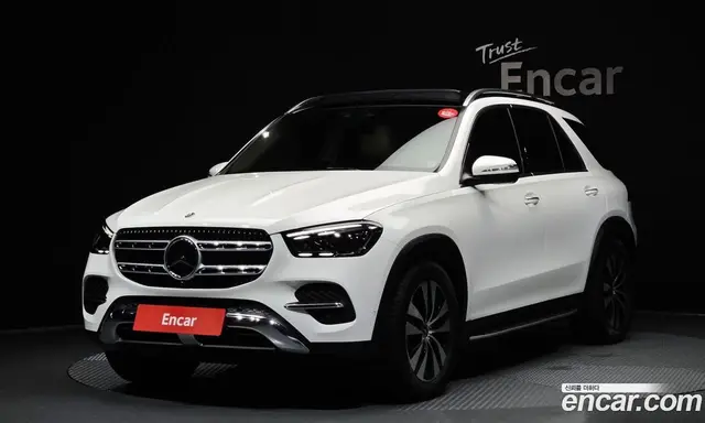 Mercedes-Benz GLE-Class 2024 2.0 автомат (гидро), миниатюра 1