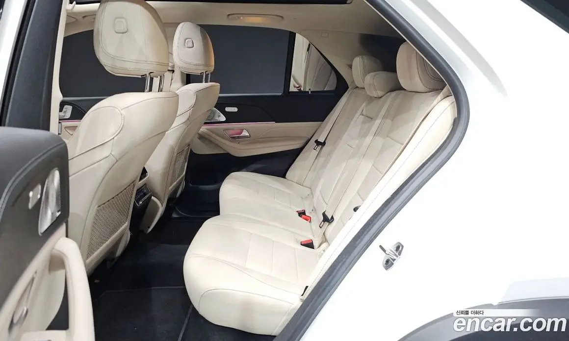 Mercedes-Benz GLE-Class 2024 2.0 автомат (гидро), фото 16