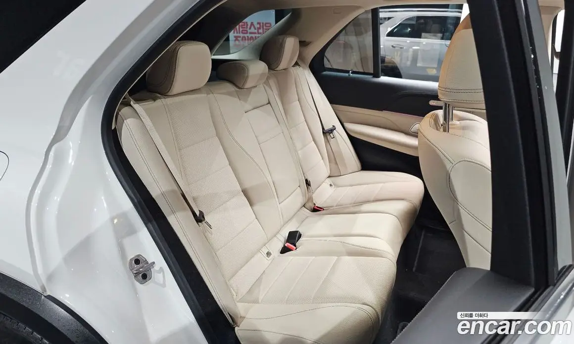 Mercedes-Benz GLE-Class 2024 2.0 автомат (гидро), фото 17