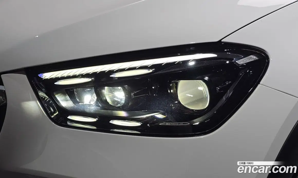 Mercedes-Benz GLE-Class 2024 2.0 автомат (гидро), фото 8