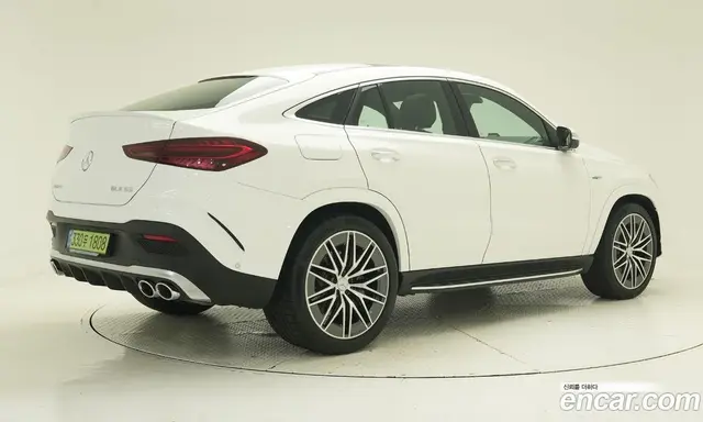 Mercedes-Benz GLE-Class 2025 3.0 автомат (гидро), миниатюра 2