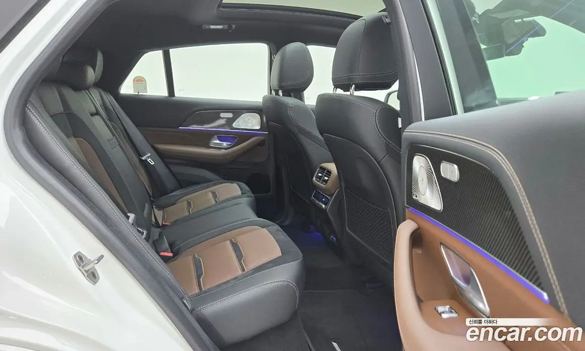 Mercedes-Benz GLE-Class 2025 3.0 автомат (гидро), фото 10