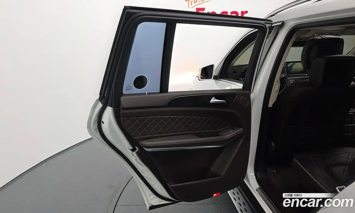Mercedes-Benz GLS-Class 2017 4.7 автомат (гидро), фото 14 Mercedes-Benz GLS-Class 2017 4.7 автомат (гидро), фото 14