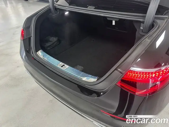 Mercedes-Benz S-Class 2021 2.9 автомат (гидро), миниатюра 11