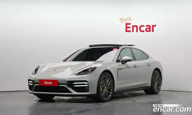 Porsche Panamera, 2022, 46 235 км