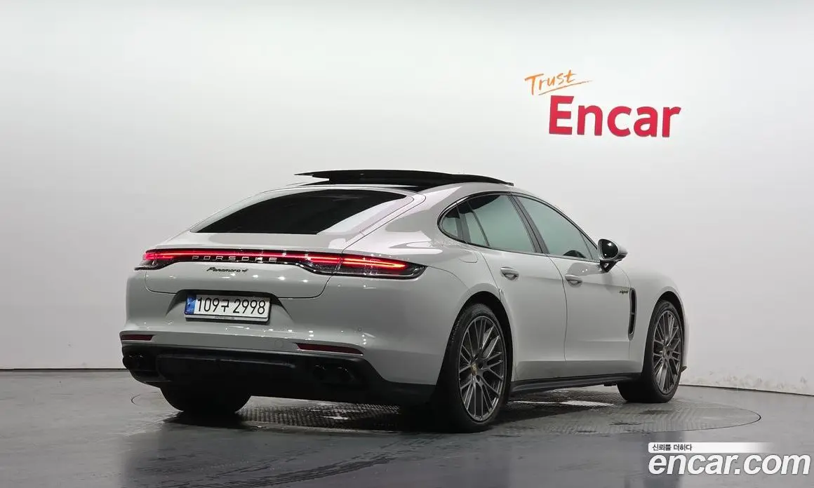 Porsche Panamera 2022 2.9 автомат (гидро), фото 2 Porsche Panamera 2022 2.9 автомат (гидро), фото 2