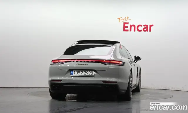 Porsche Panamera 2022 2.9 автомат (гидро), миниатюра 4 Porsche Panamera 2022 2.9 автомат (гидро), миниатюра 4