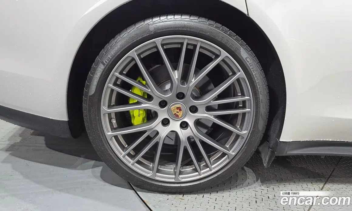 Porsche Panamera 2022 2.9 автомат (гидро), фото 5 Porsche Panamera 2022 2.9 автомат (гидро), фото 5
