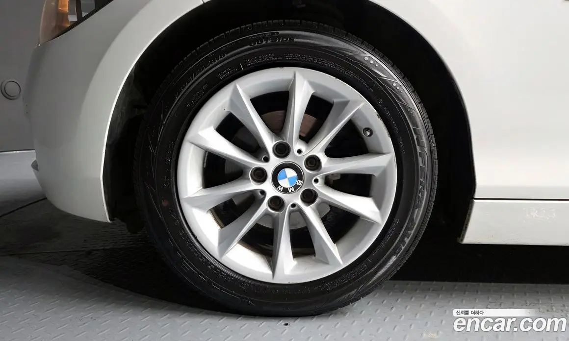 BMW 1 серия 2014 2.0 автомат (гидро), фото 5