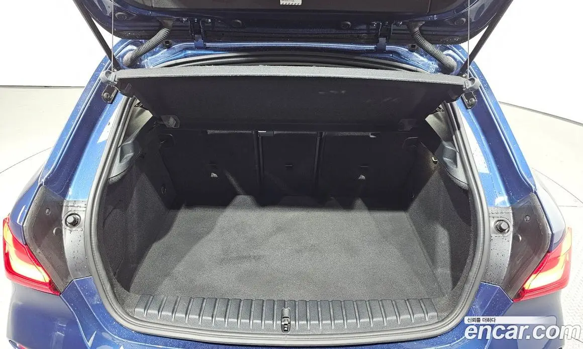 BMW 1 серия 2021 2.0 автомат (гидро), фото 20