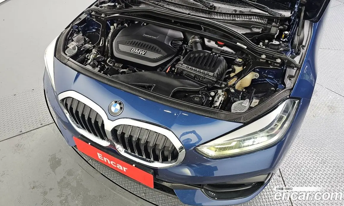 BMW 1 серия 2021 2.0 автомат (гидро), фото 6