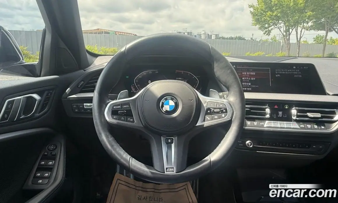 BMW 1 серия 2023 2.0 автомат (гидро), фото 13