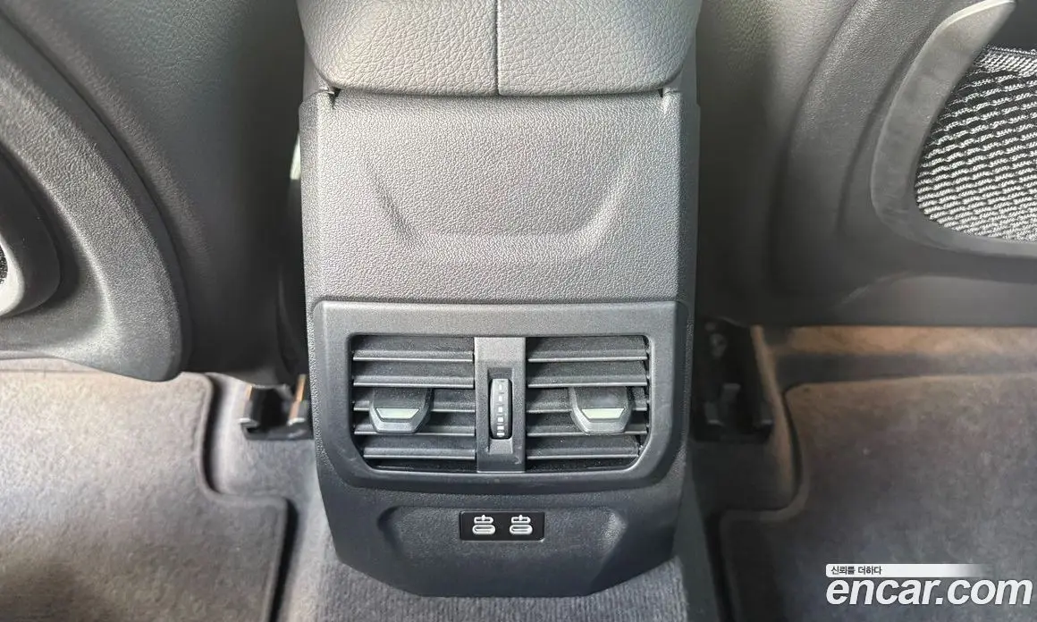 BMW 1 серия 2023 2.0 автомат (гидро), фото 14
