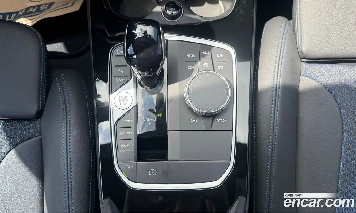 BMW 1 серия 2023 2.0 автомат (гидро), фото 9