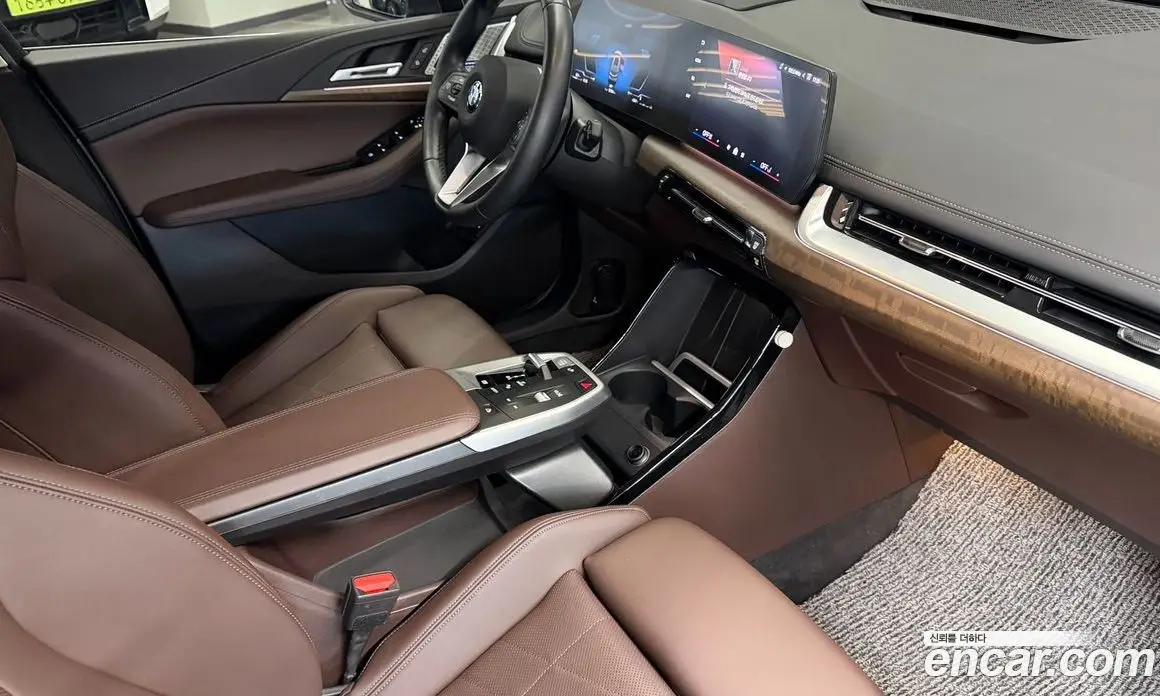 BMW 2 серия 2024 2.0 автомат (гидро), фото 16