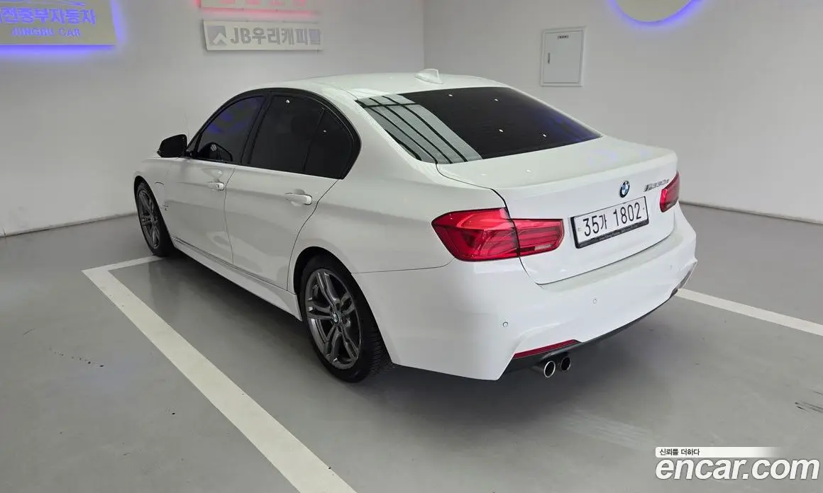 BMW 3 серия 2018 2.0 автомат (гидро), фото 3