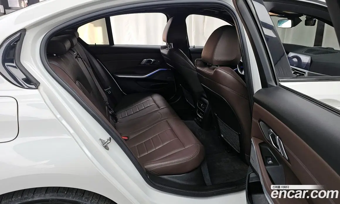 BMW 3 серия 2019 3.0 автомат (гидро), фото 12