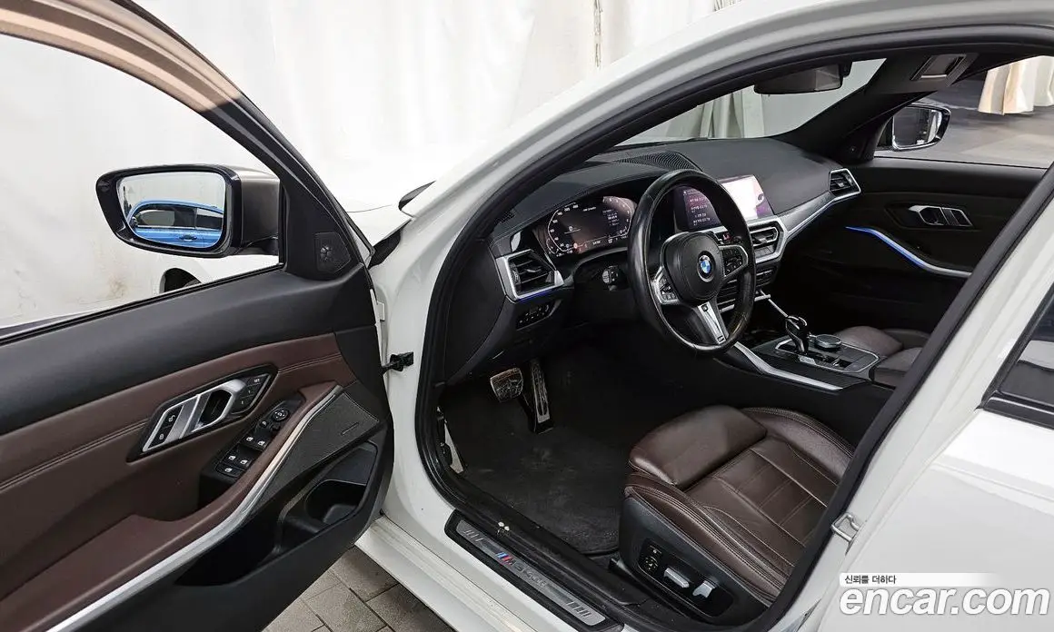 BMW 3 серия 2019 3.0 автомат (гидро), фото 10