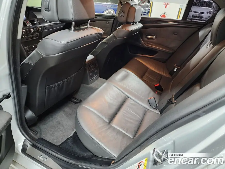 BMW 5 серия 2008 2.0 автомат (гидро), фото 10