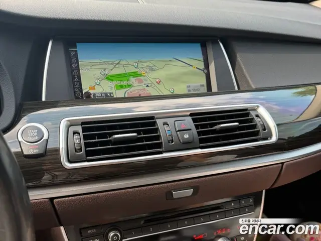 BMW 5 серия 2016 2.0 автомат (гидро), миниатюра 8