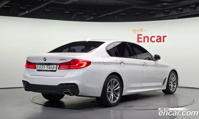 BMW 5 серия 2017 2.0 автомат (гидро), миниатюра 2