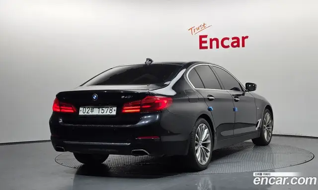 BMW 5 серия 2018 3.0 автомат (гидро), миниатюра 2