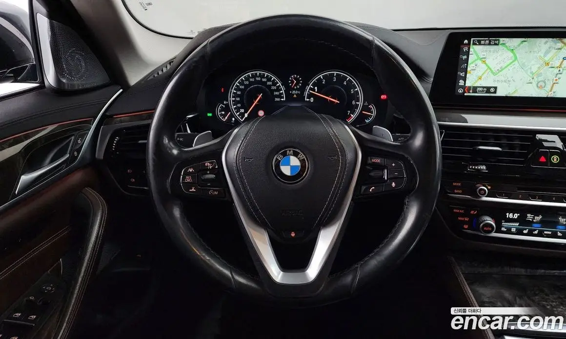 BMW 5 серия 2018 3.0 автомат (гидро), фото 12
