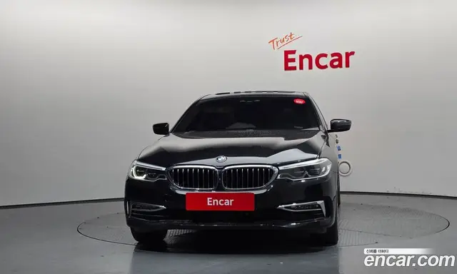 BMW 5 серия 2018 3.0 автомат (гидро), миниатюра 3