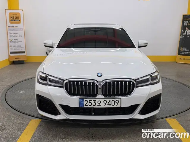 BMW 5 серия 2021 2.0 автомат (гидро), миниатюра 3