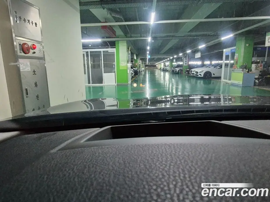 BMW 7 серия 2014 4.4 автомат (гидро), фото 19 BMW 7 серия 2014 4.4 автомат (гидро), фото 19
