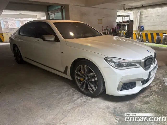 BMW 7 серия, 2017, 121 100 км