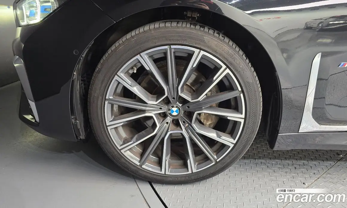 BMW 7 серия 2019 3.0 автомат (гидро), фото 5