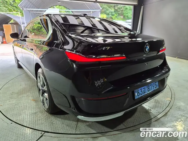 BMW i7 2022 0.1 автомат (гидро), миниатюра 4