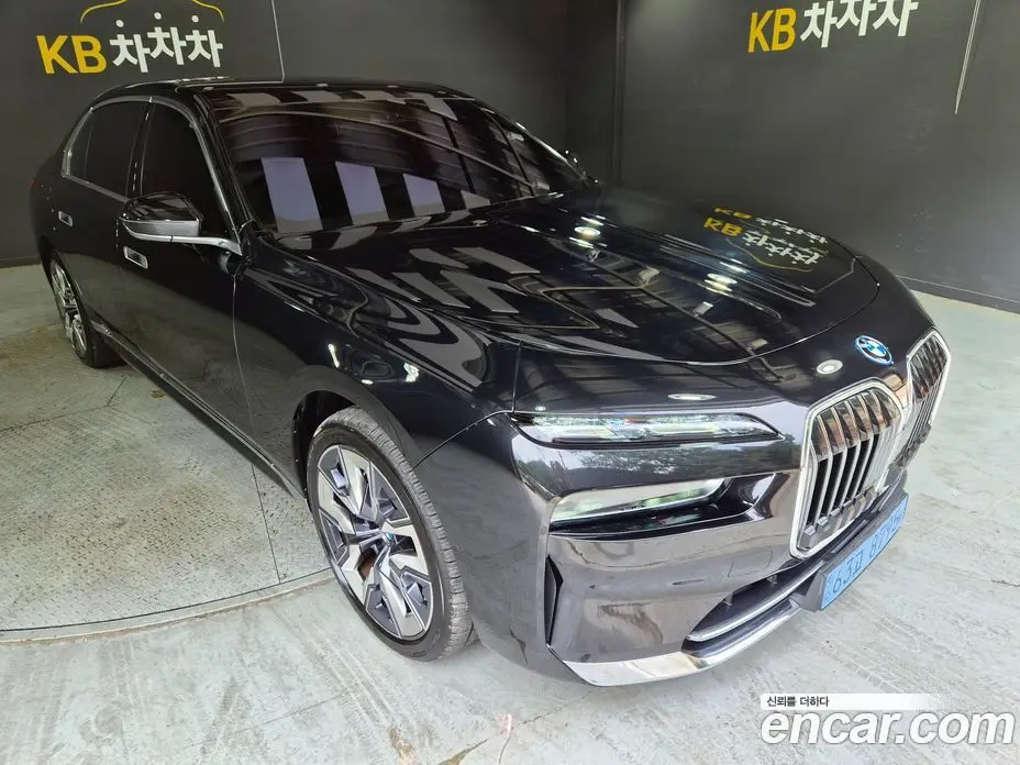 BMW i7 2022 0.1 автомат (гидро), фото 5