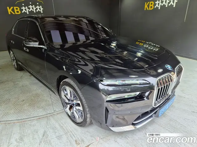 BMW i7 2022 0.1 автомат (гидро), миниатюра 5