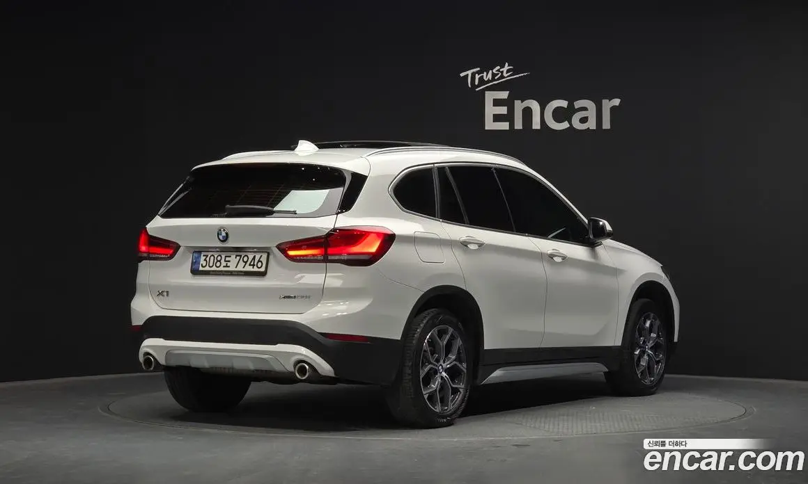 BMW X1 2021 2.0 автомат (гидро), фото 2 BMW X1 2021 2.0 автомат (гидро), фото 2