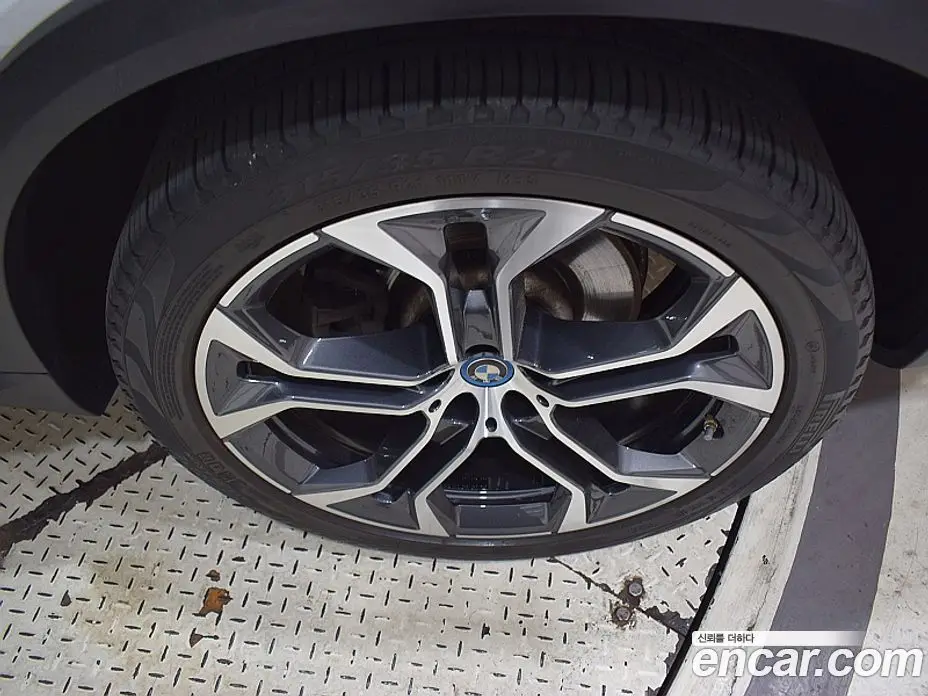 BMW X5 2022 3.0 автомат (гидро), фото 5