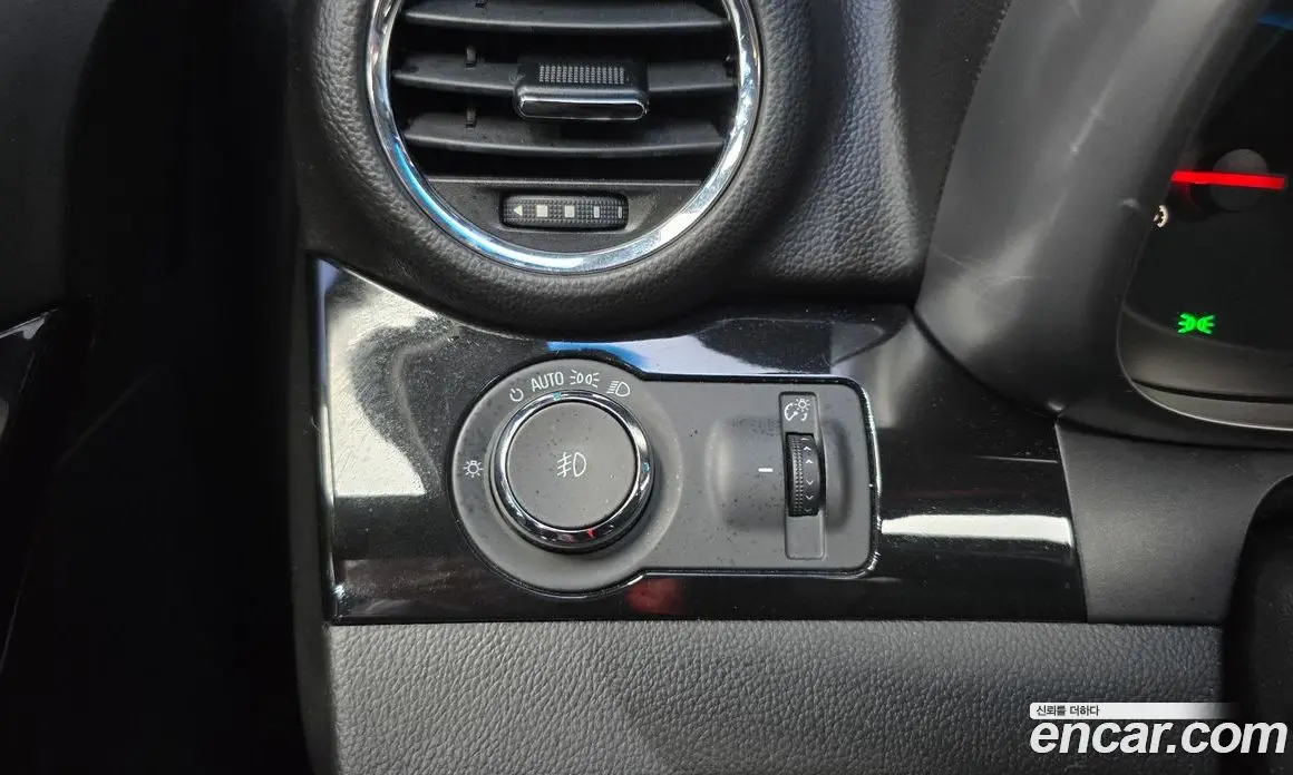 Chevrolet Orlando 2011 2.0 автомат (гидро), фото 16