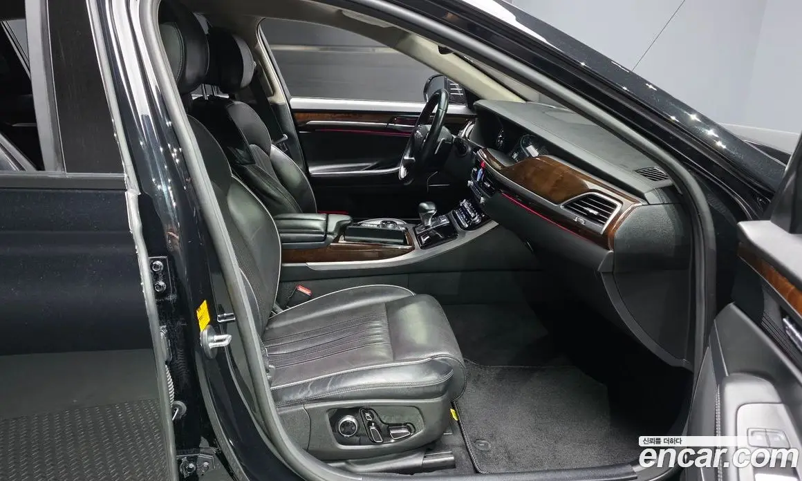 Genesis EQ900 2016 3.8 автомат (гидро), фото 11 Genesis EQ900 2016 3.8 автомат (гидро), фото 11