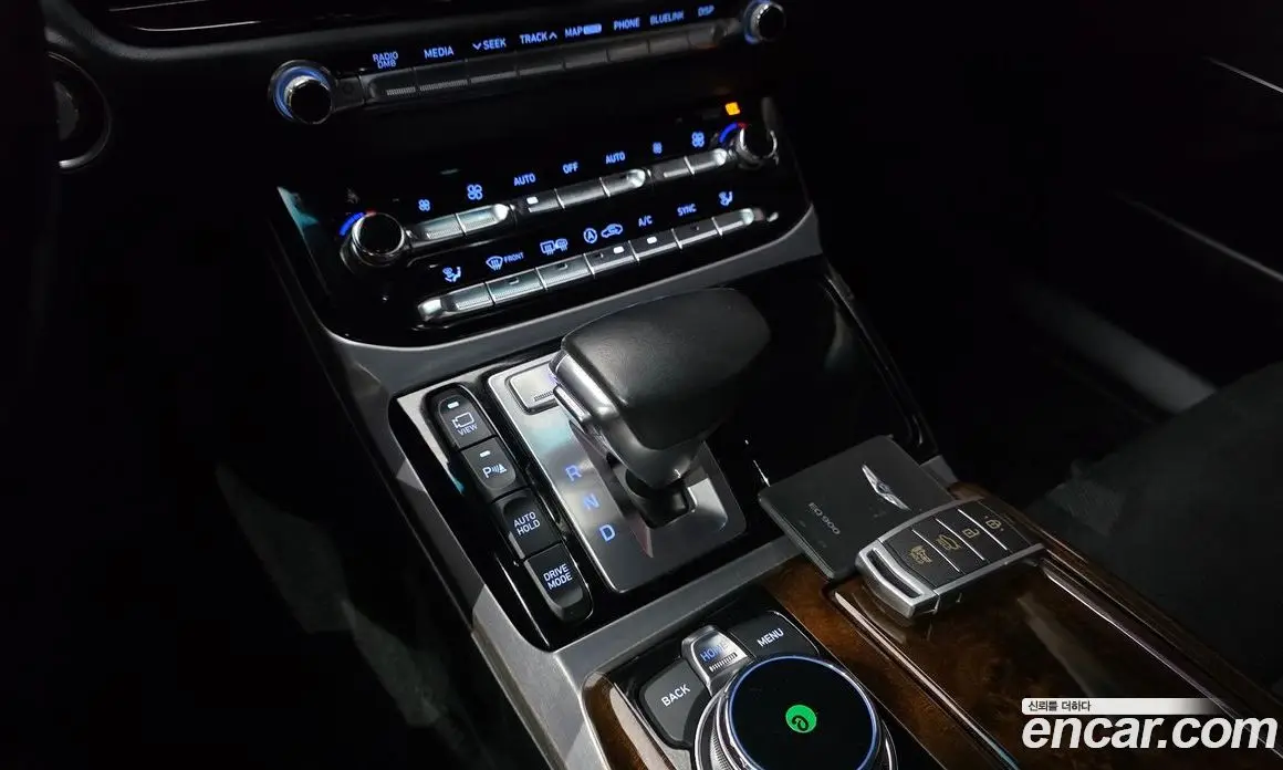 Genesis EQ900 2016 3.8 автомат (гидро), фото 9 Genesis EQ900 2016 3.8 автомат (гидро), фото 9