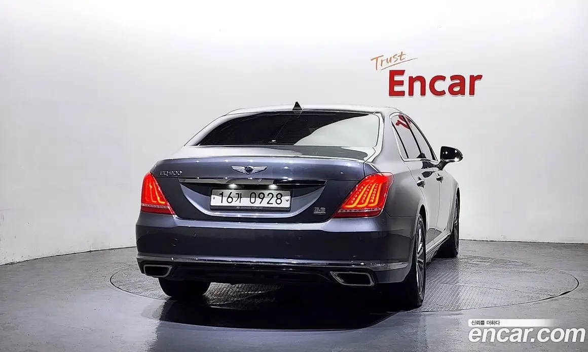 Genesis EQ900 2016 3.8 автомат (гидро), фото 4 Genesis EQ900 2016 3.8 автомат (гидро), фото 4