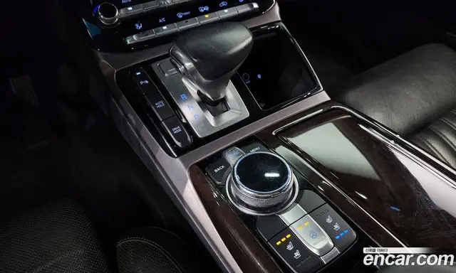 Genesis EQ900 2016 3.8 автомат (гидро), миниатюра 9 Genesis EQ900 2016 3.8 автомат (гидро), миниатюра 9